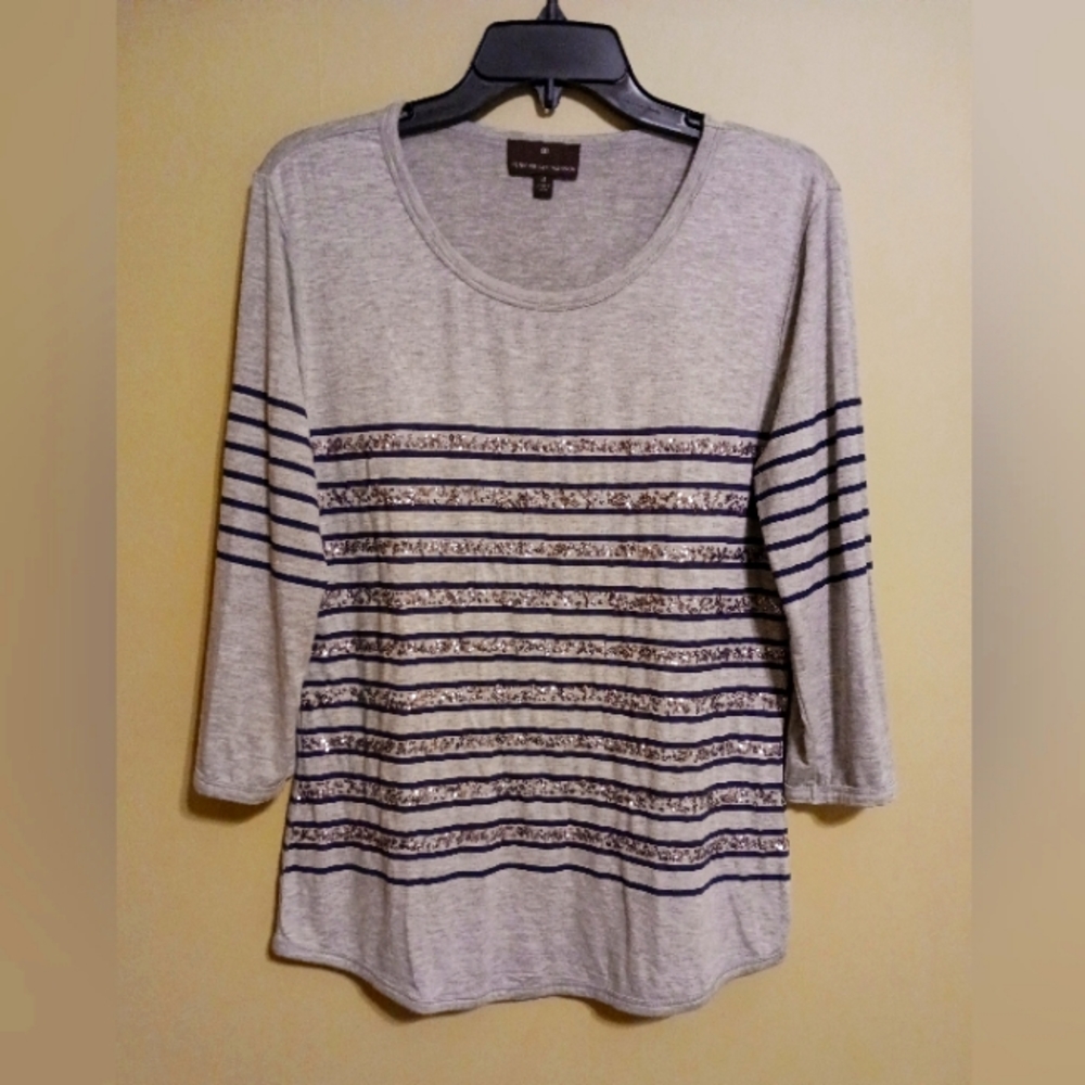Fenn Wright Manson Women's Size Medium Gray Blue Stripe Sequins 3/4 Sleeve Top